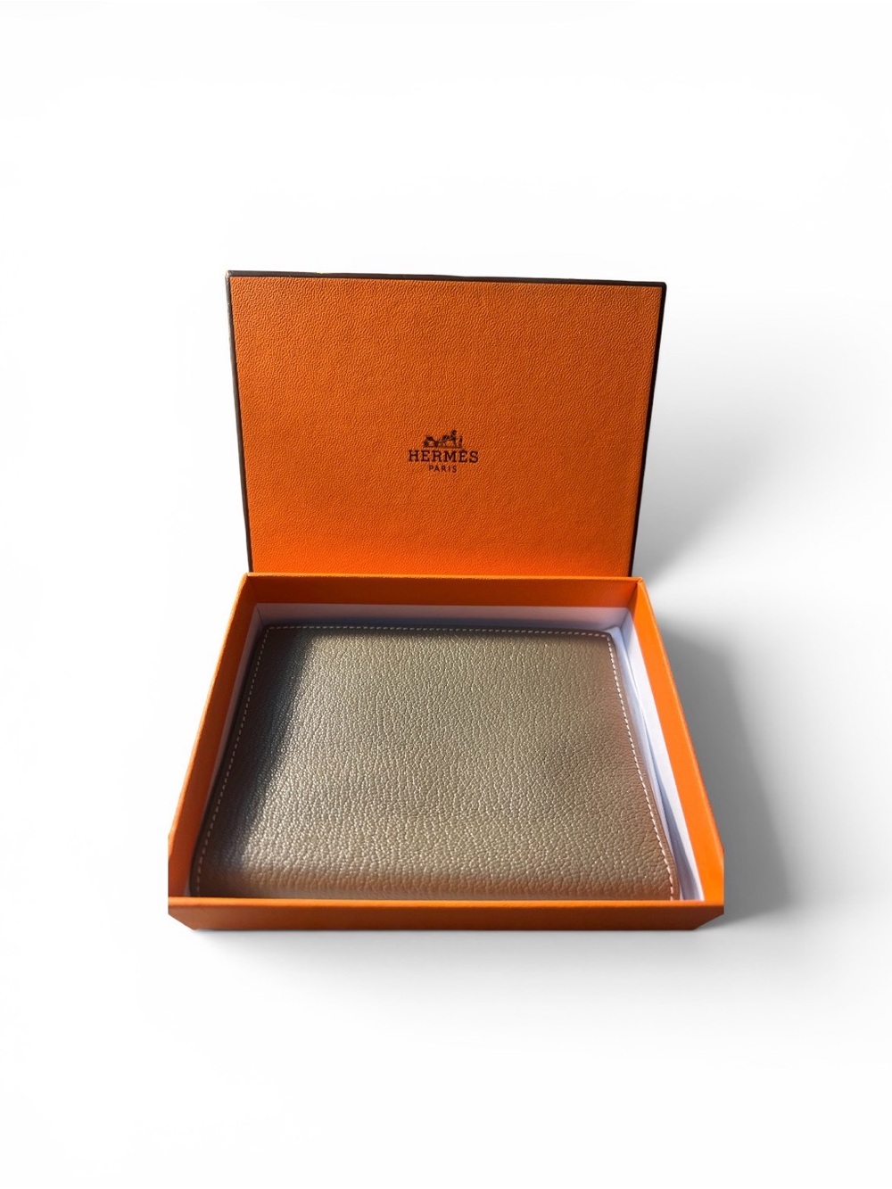 Hermes passport holder  - Taupe